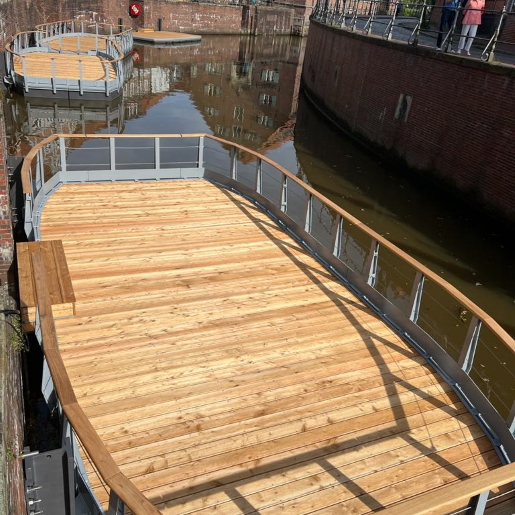 Schwimmplattformen Alter Hafen Stade 2023 Schwimmplattformen Alter Hafen Stade 2023